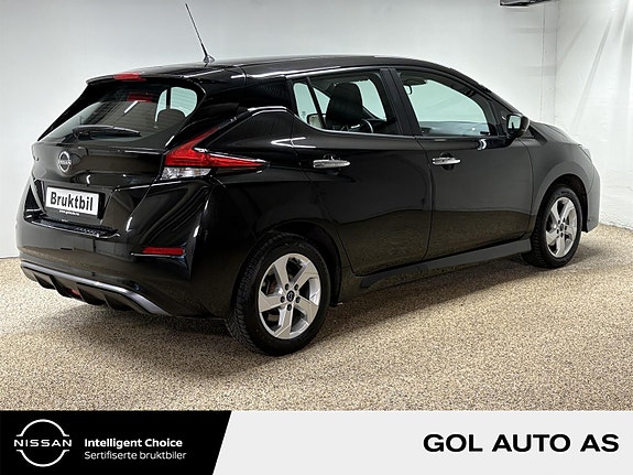 Nissan Leaf 7 of 24