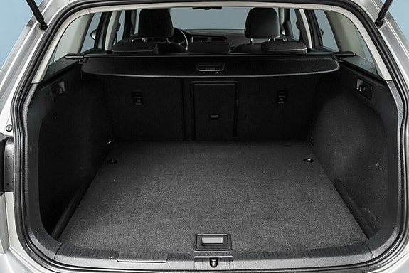 Volkswagen Golf Sportsvan 11 of 30