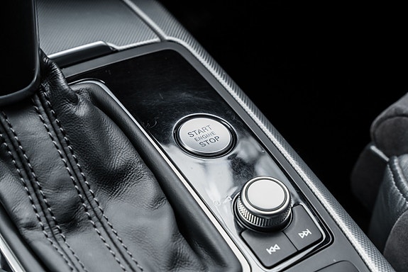 Audi A6 allroad 30 of 30