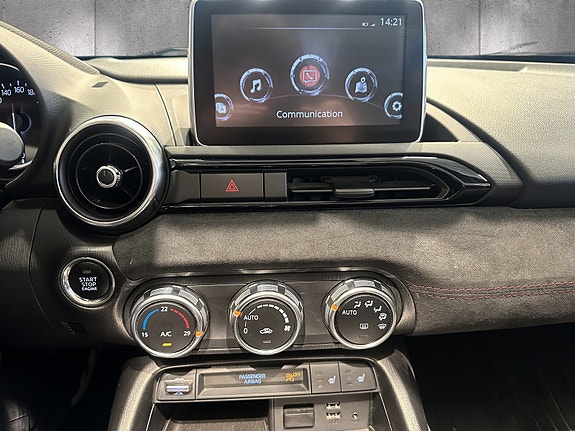 Mazda MX-5 16 of 20