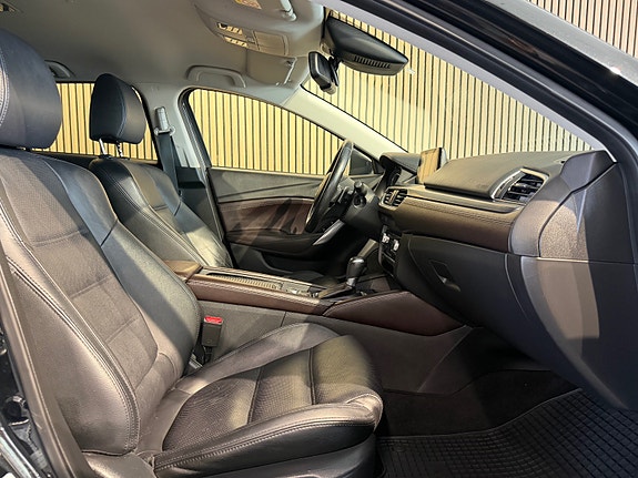 Mazda 6 5 of 5