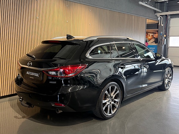 Mazda 6 4 of 5