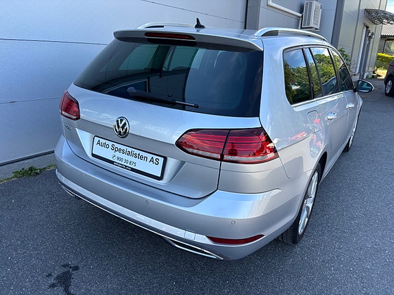 Volkswagen Golf VII 16 of 27