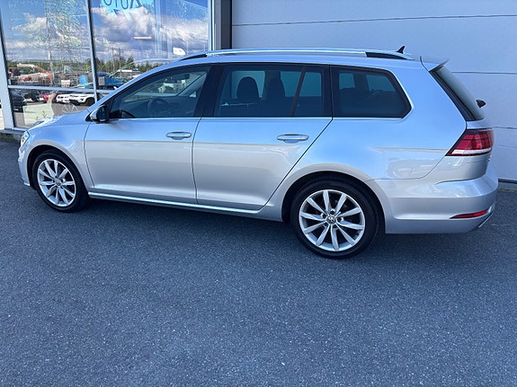 Volkswagen Golf VII 7 of 27