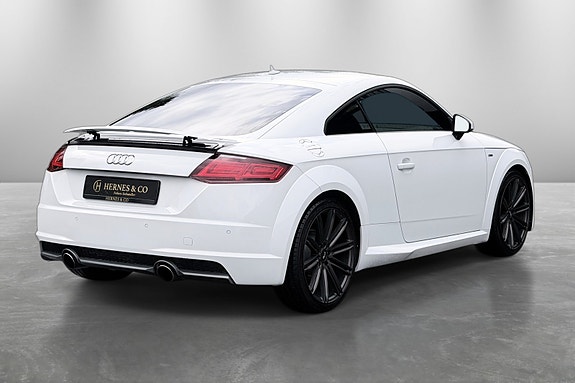 Audi TT 6 of 30