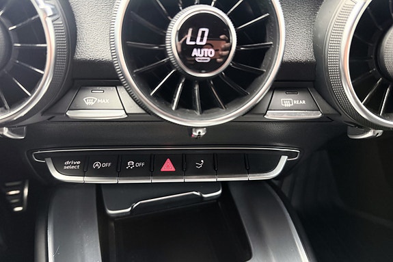 Audi TT 25 of 30