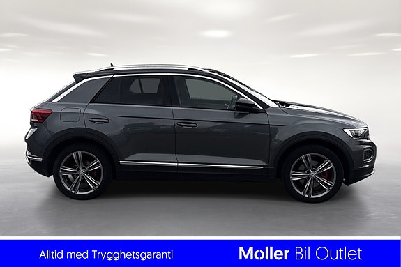 Volkswagen T-Roc 4 of 5