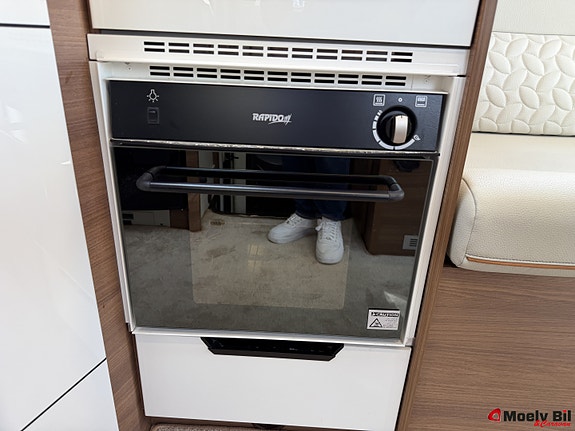Rapido S666 F SCANDINAVIAN EXCLUSIVE-9 TRINNS AUTOMAT-FACE TO FACE-MARKISE-SYKKELSTATIV-GASSKOMFYR++ 25 of 30