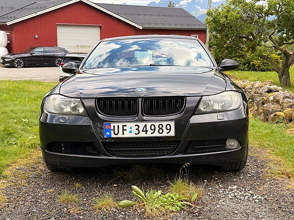 BMW 318d 10 of 30