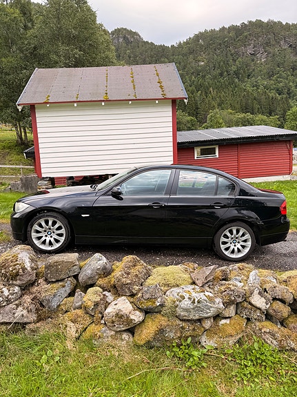 BMW 318d 6 of 30