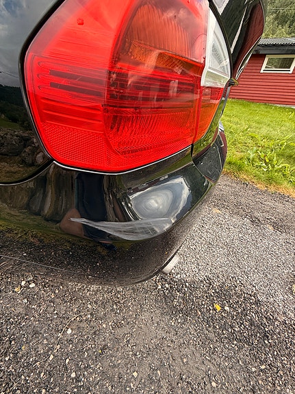 BMW 318d 19 of 30