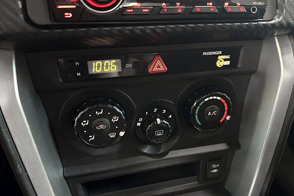 Toyota GT86 25 of 27
