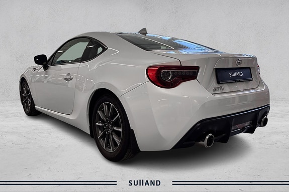 Toyota GT86 3 of 27