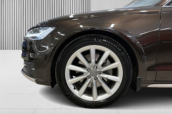 Audi A6 allroad 8 of 30