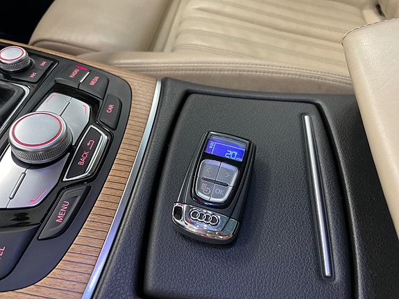 Audi A6 allroad 24 of 30