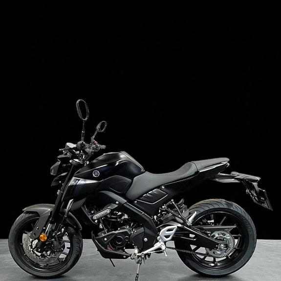 Yamaha MT-125 2 of 4