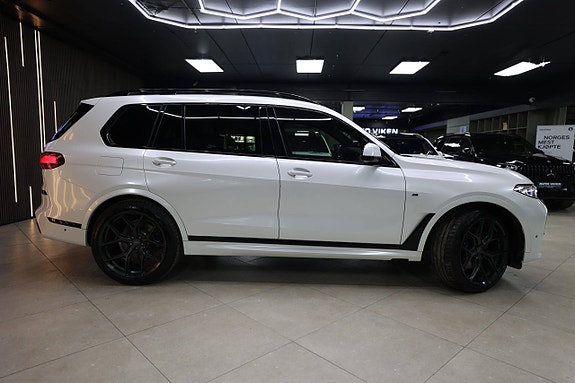 BMW X7 9 of 30