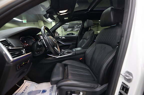 BMW X7 19 of 30