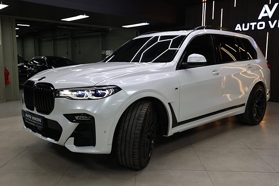 BMW X7 4 of 30