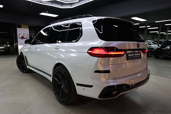 BMW X7 6 of 30