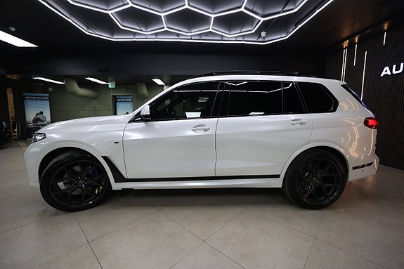 BMW X7 5 of 30