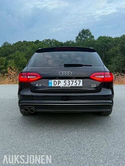 Audi A4 5 of 5