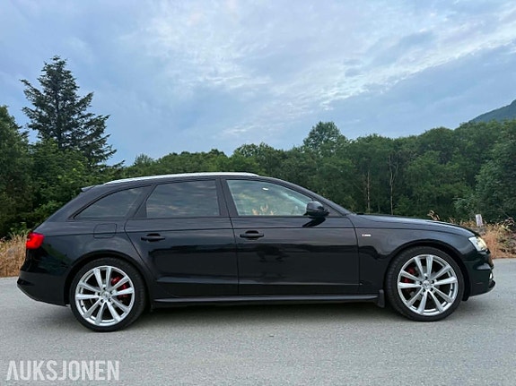 Audi A4 3 of 5