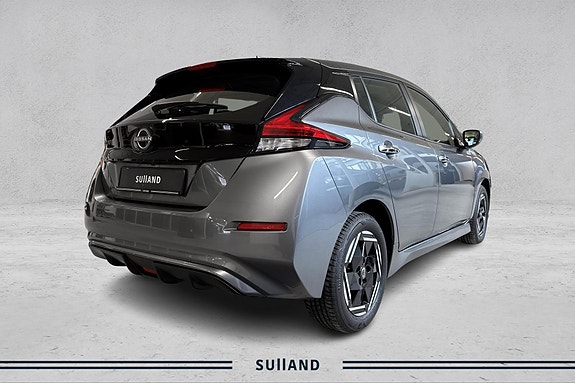 Nissan Leaf 5 of 5