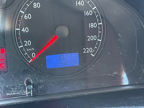 Volkswagen California 14 of 30