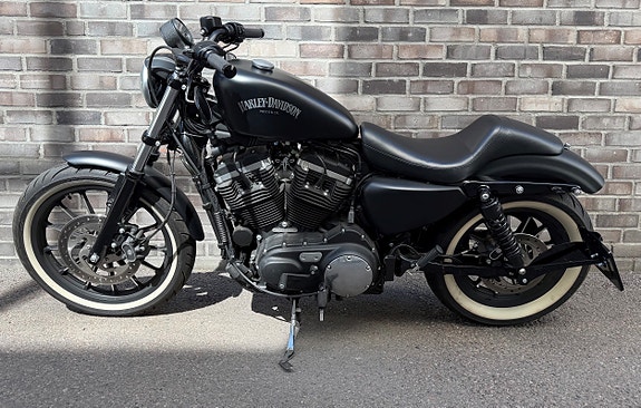 Harley-Davidson XL 883N Iron 7 of 10