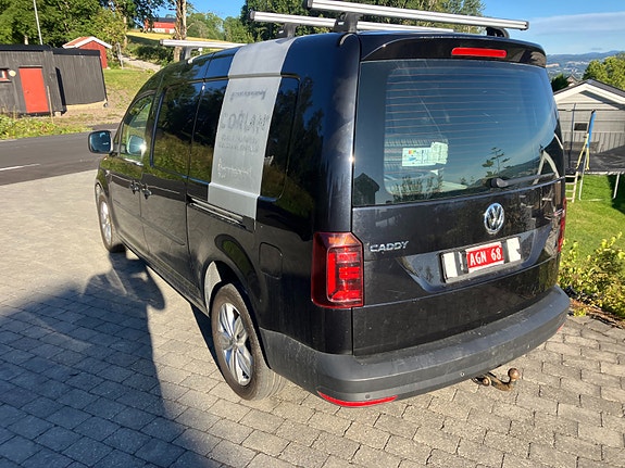 Volkswagen Caddy Maxi 3 of 5