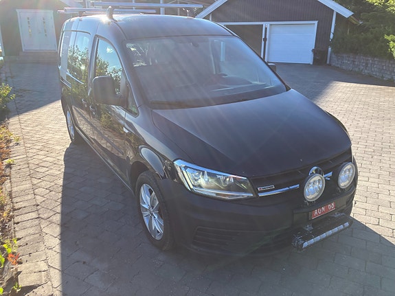 Volkswagen Caddy Maxi 2 of 5