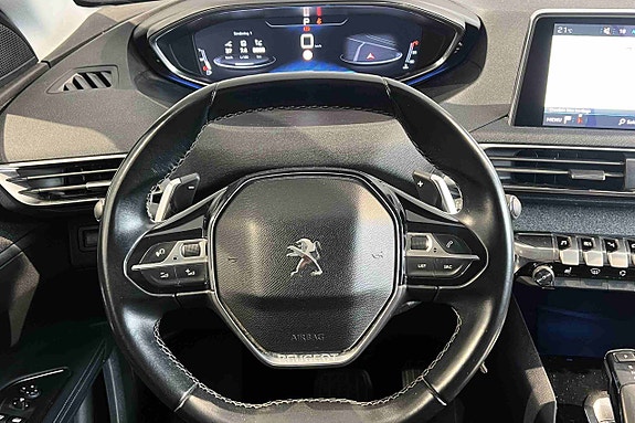 Peugeot 5008 14 of 25