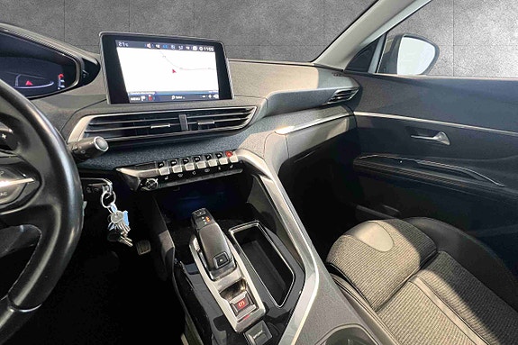 Peugeot 5008 16 of 25