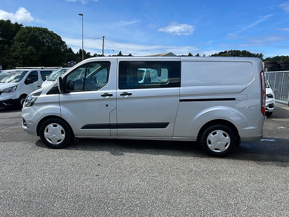 Ford Transit 2 of 5