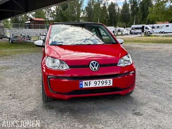 Volkswagen UP! 4 of 5
