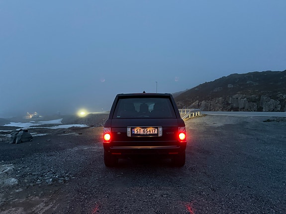 Land Rover Range Rover 23 of 30