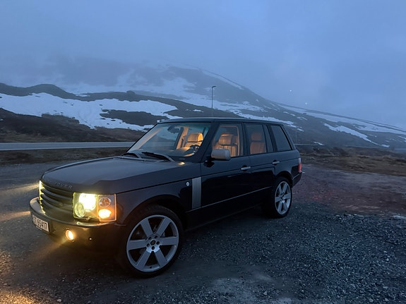 Land Rover Range Rover 18 of 30
