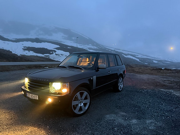 Land Rover Range Rover 17 of 30