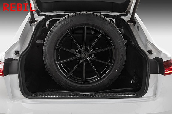 Audi e-tron Sportback 30 of 30