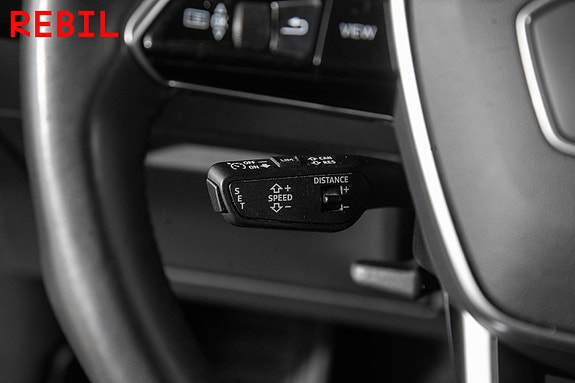 Audi e-tron Sportback 15 of 30