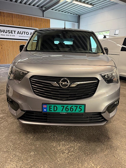 Opel Combo-e 2 of 5