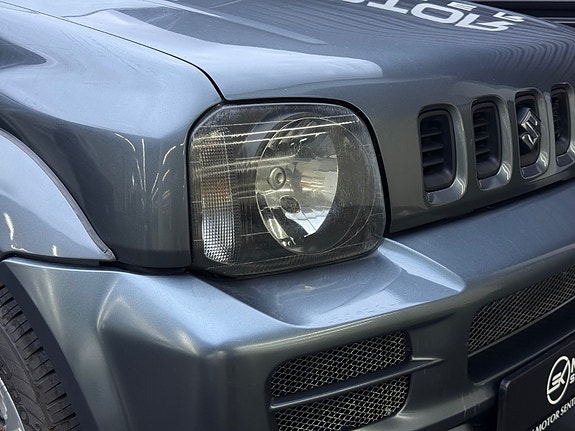 Suzuki Jimny 4 of 5