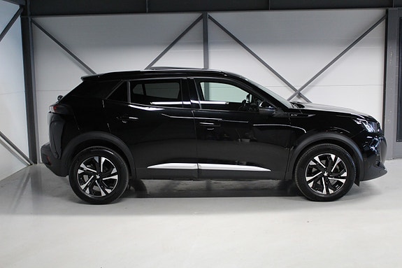 Peugeot 2008 2 of 22