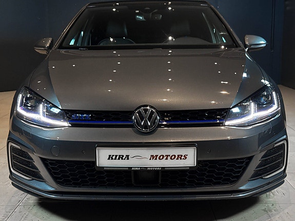 Volkswagen Golf VII 7 of 30