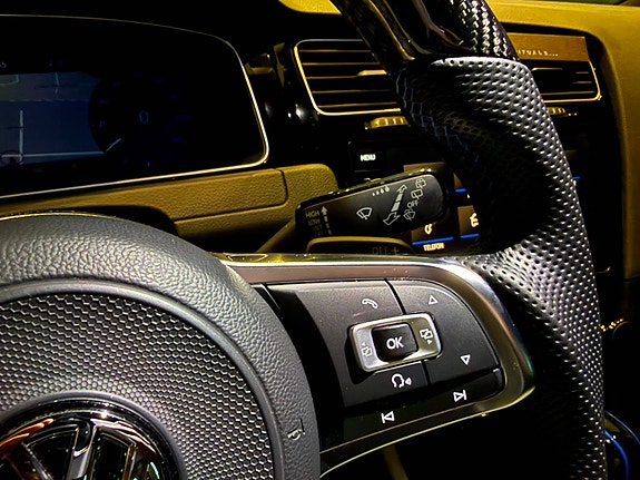 Volkswagen Golf VII 20 of 30
