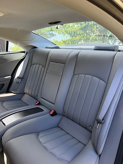 Mercedes-Benz CLS320 18 of 30