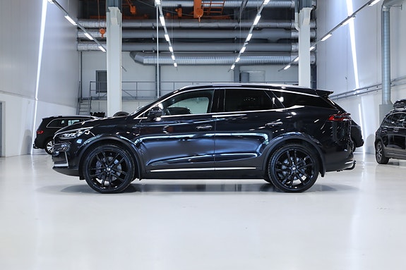 BYD Tang 4 of 5
