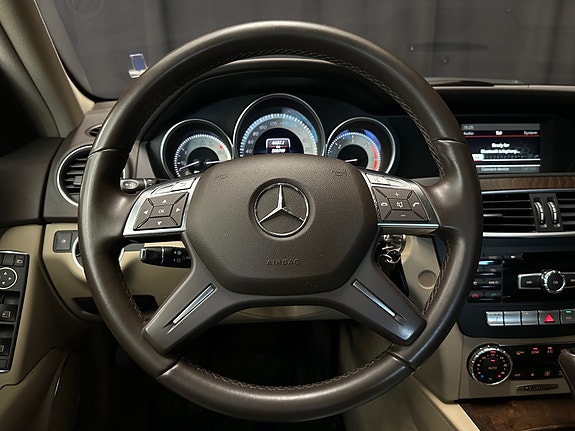 Mercedes-Benz C250 d 27 of 28