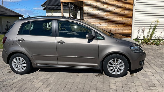 Volkswagen Golf Plus 3 of 26